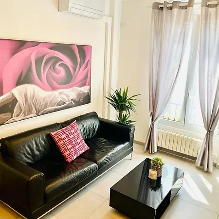 דירה In The Historic Center *