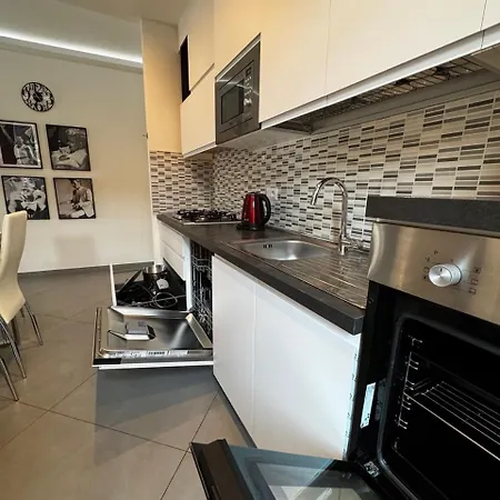 Appartement In The Historic Center Verbania
